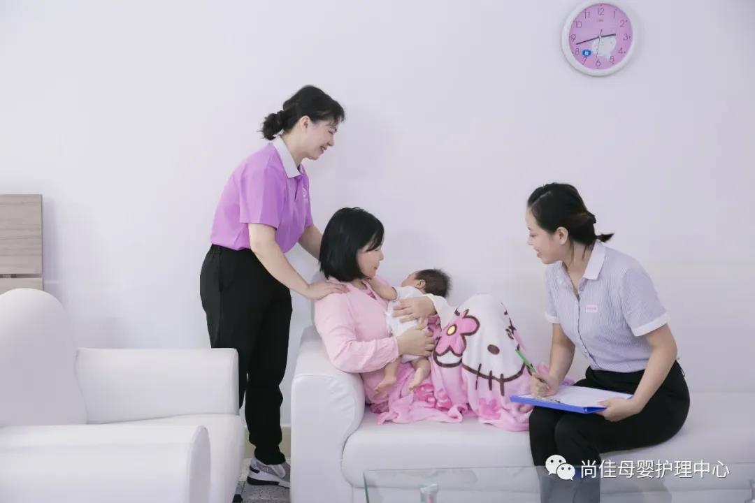 尚佳專(zhuān)業(yè)月嫂丨月嫂姐姐要出戶(hù)了，幾個(gè)提示寶爸寶媽請(qǐng)收好